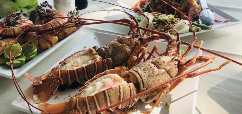 lobster, king-prawn, luxury, rent-a-boat, simply-the-best,rent-a-boat-phuket, yachting-in-asia,