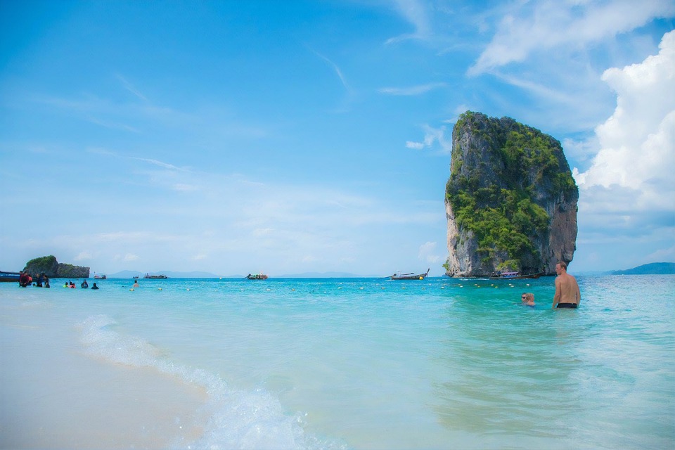 Koh Poda Group of Islands krabi - Best islands around Phuket Thailand to explore today