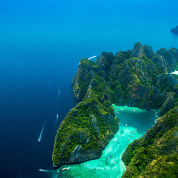 Phi-phi-island-phuket-thailand
